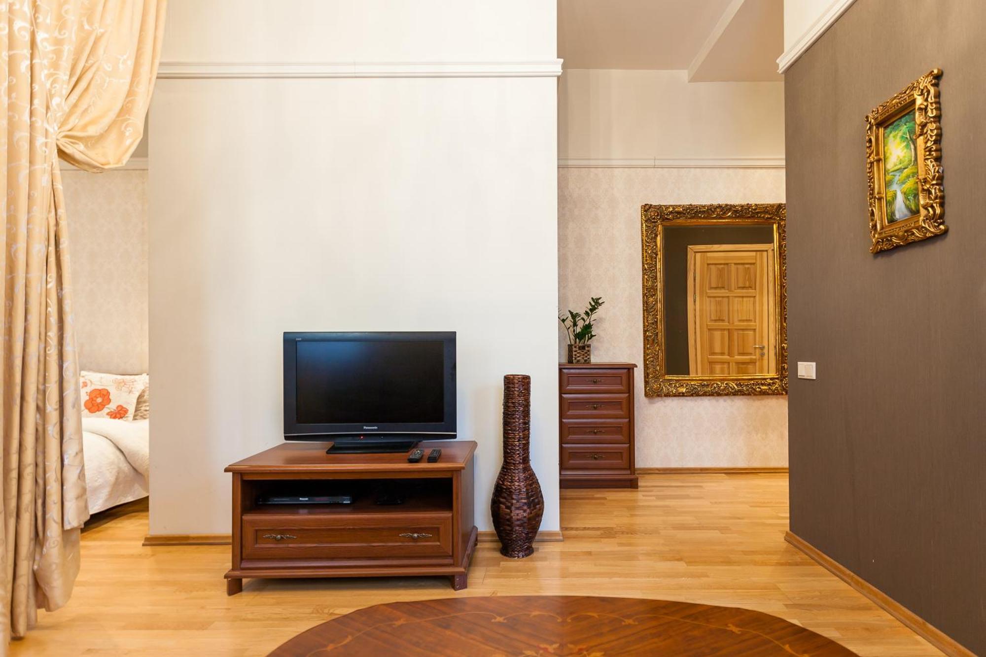 Central Apartments 2 X Free Parking X Self Check-In 24H By H&H Βίλνιους Εξωτερικό φωτογραφία